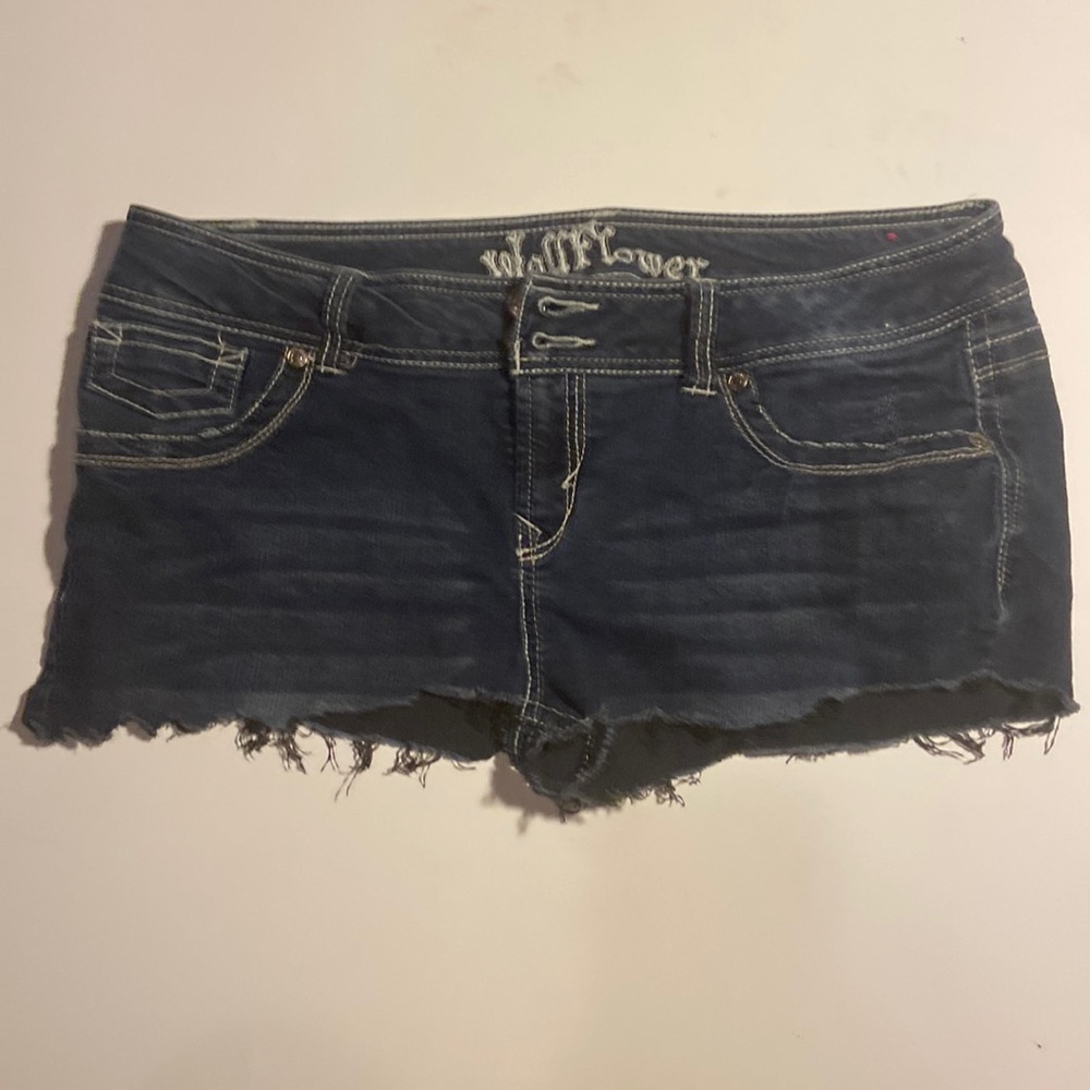 Wallflower Cut Off Jean short (size17)